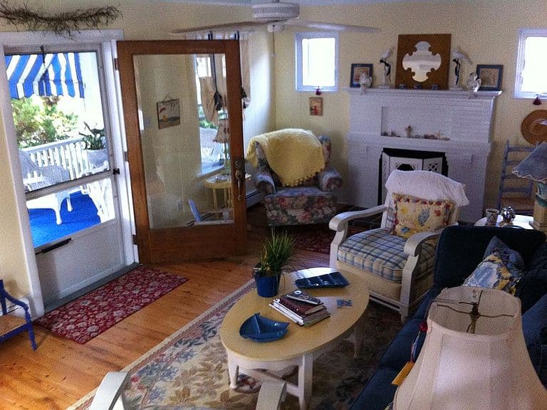 Listing photo 5
