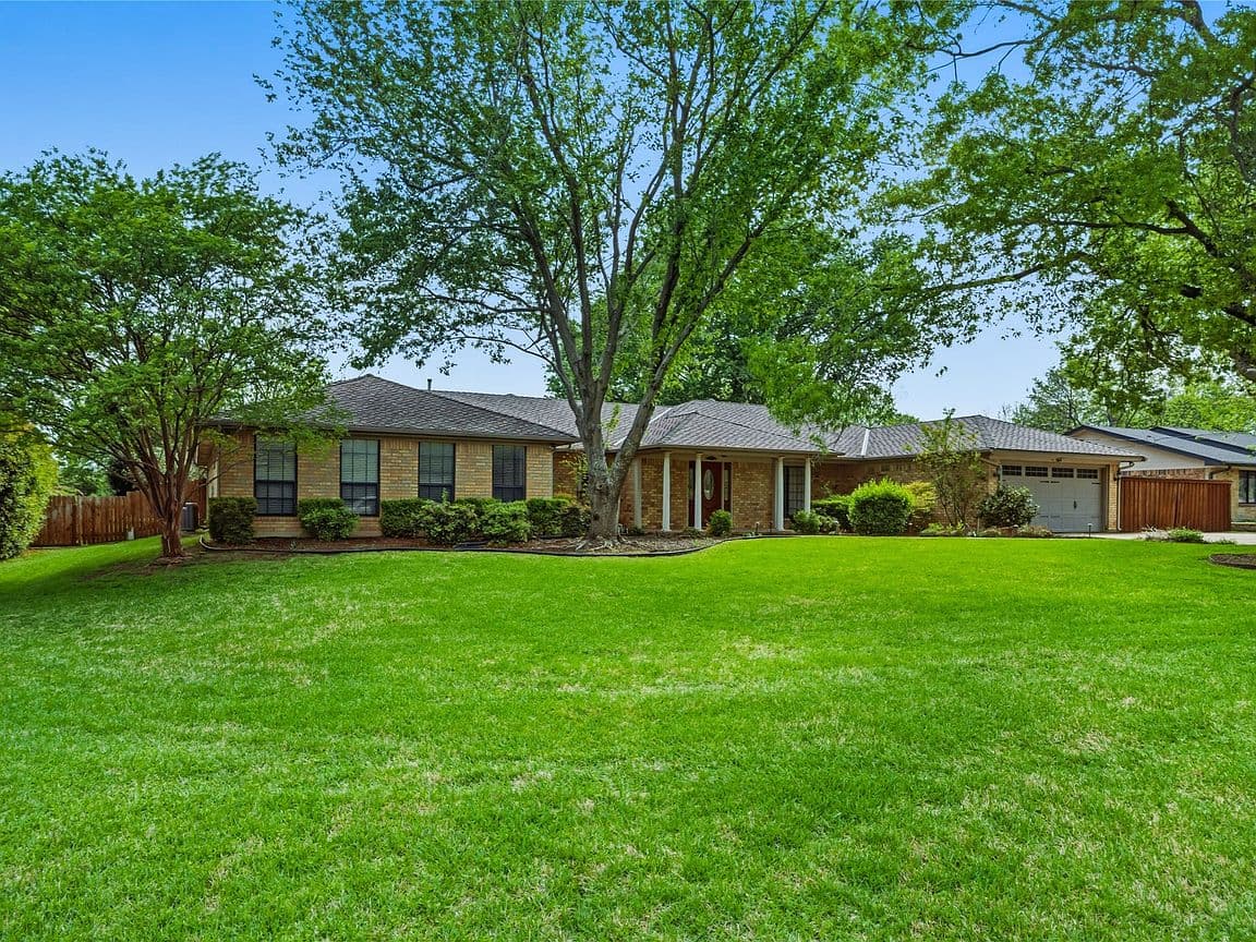 Primary listing photo