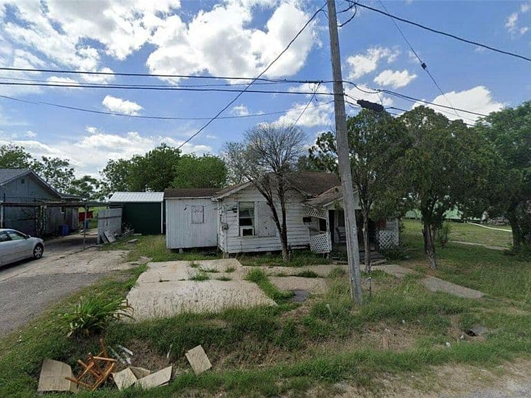 Listing photo