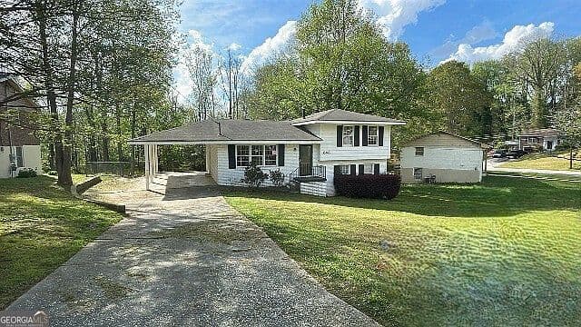 Listing photo 2