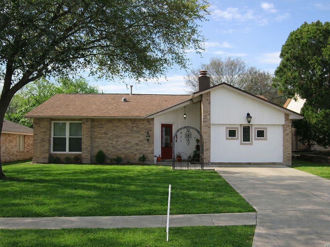 Primary listing photo
