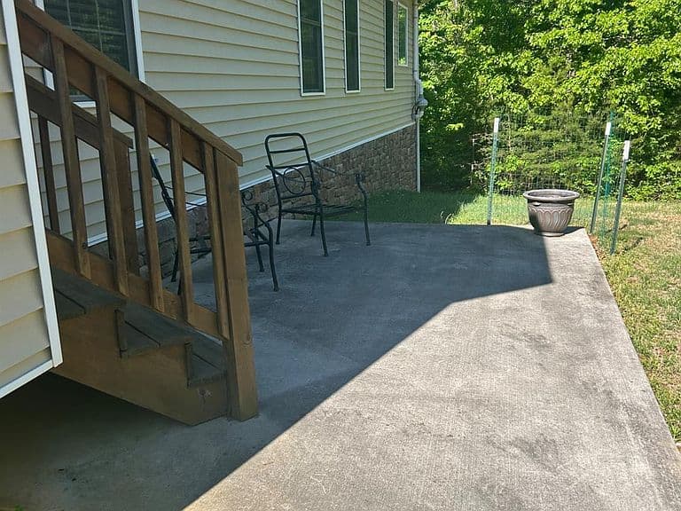 Listing photo 4