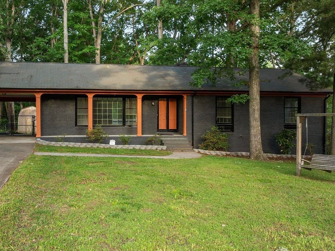 Primary listing photo
