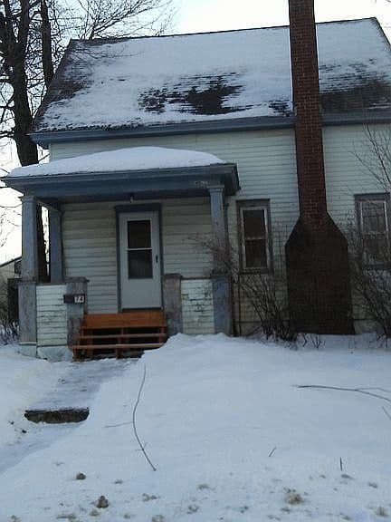 Listing photo 3