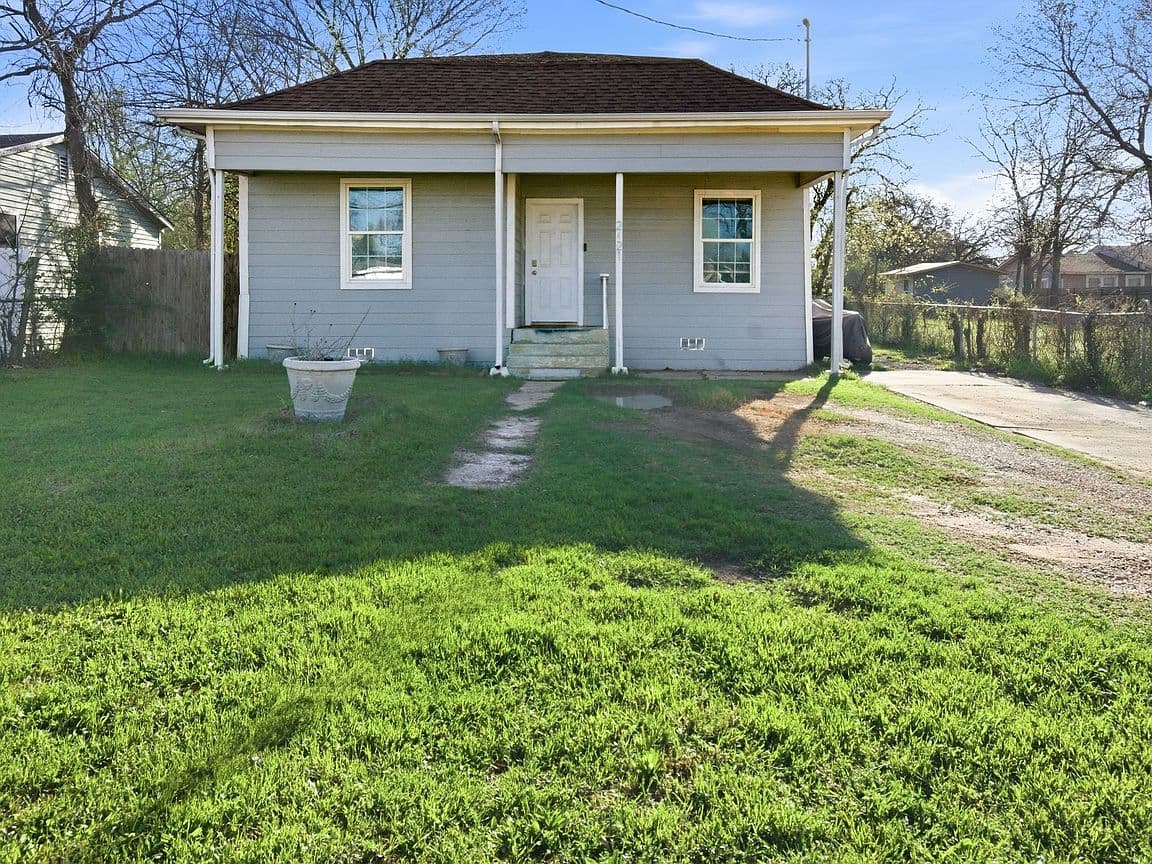 Primary listing photo