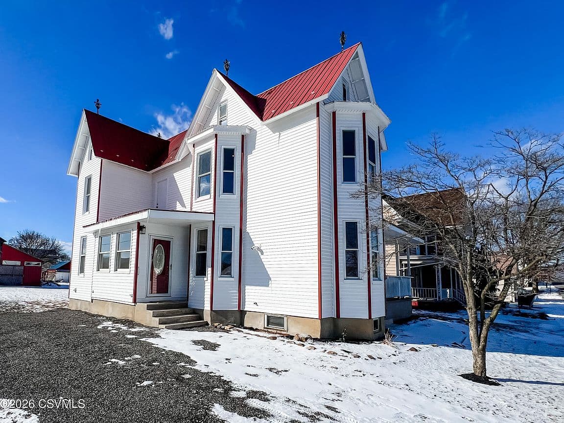 Primary listing photo