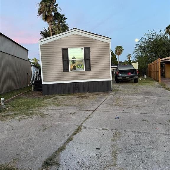 Listing photo