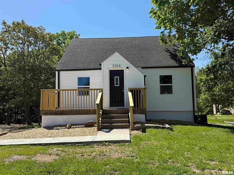 Listing photo