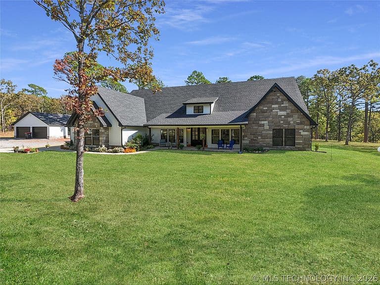 Listing photo 5
