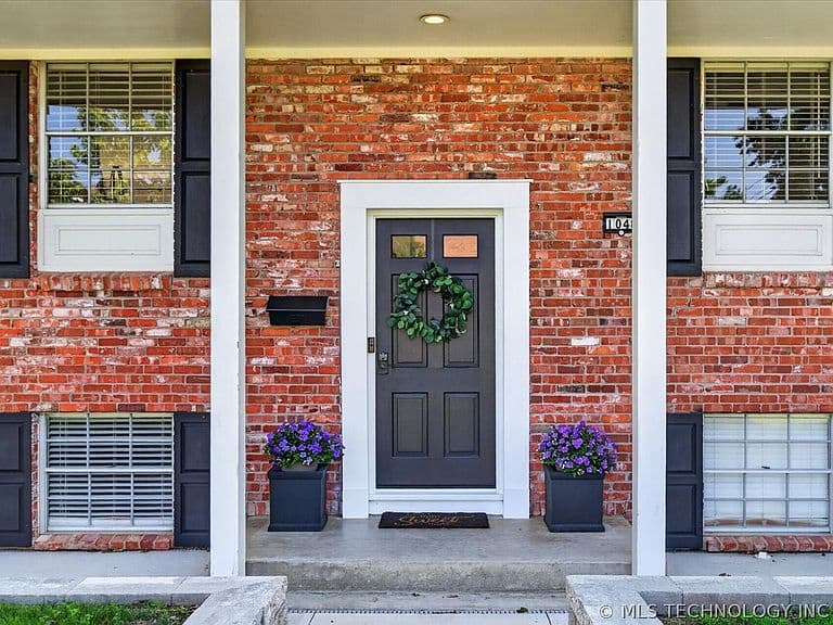 Listing photo 4