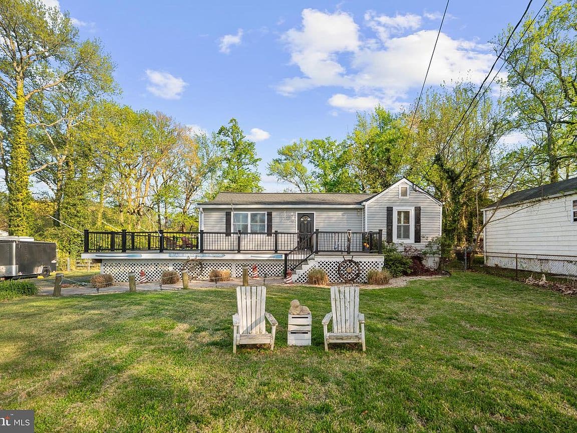Primary listing photo