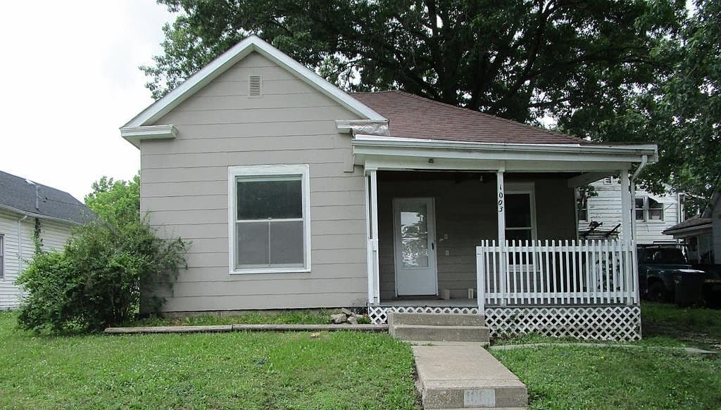 Primary listing photo