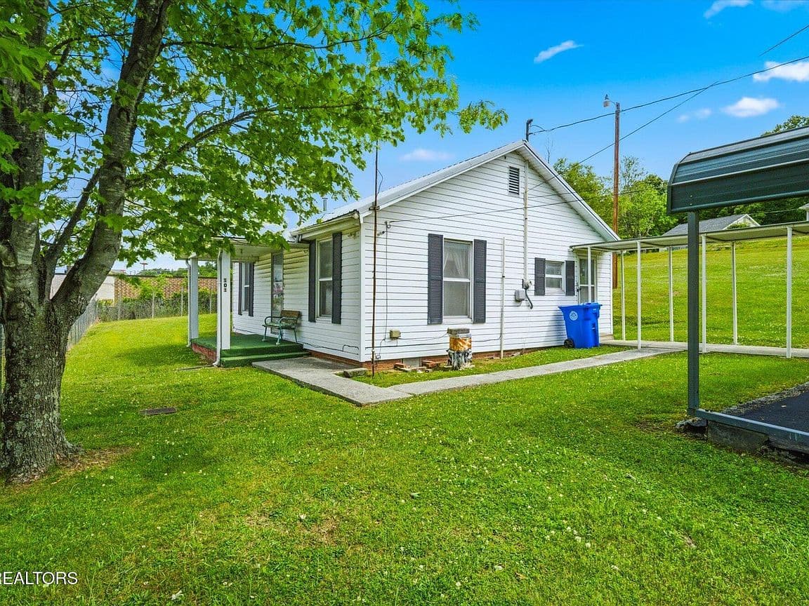Primary listing photo