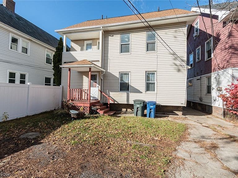 Listing photo 5