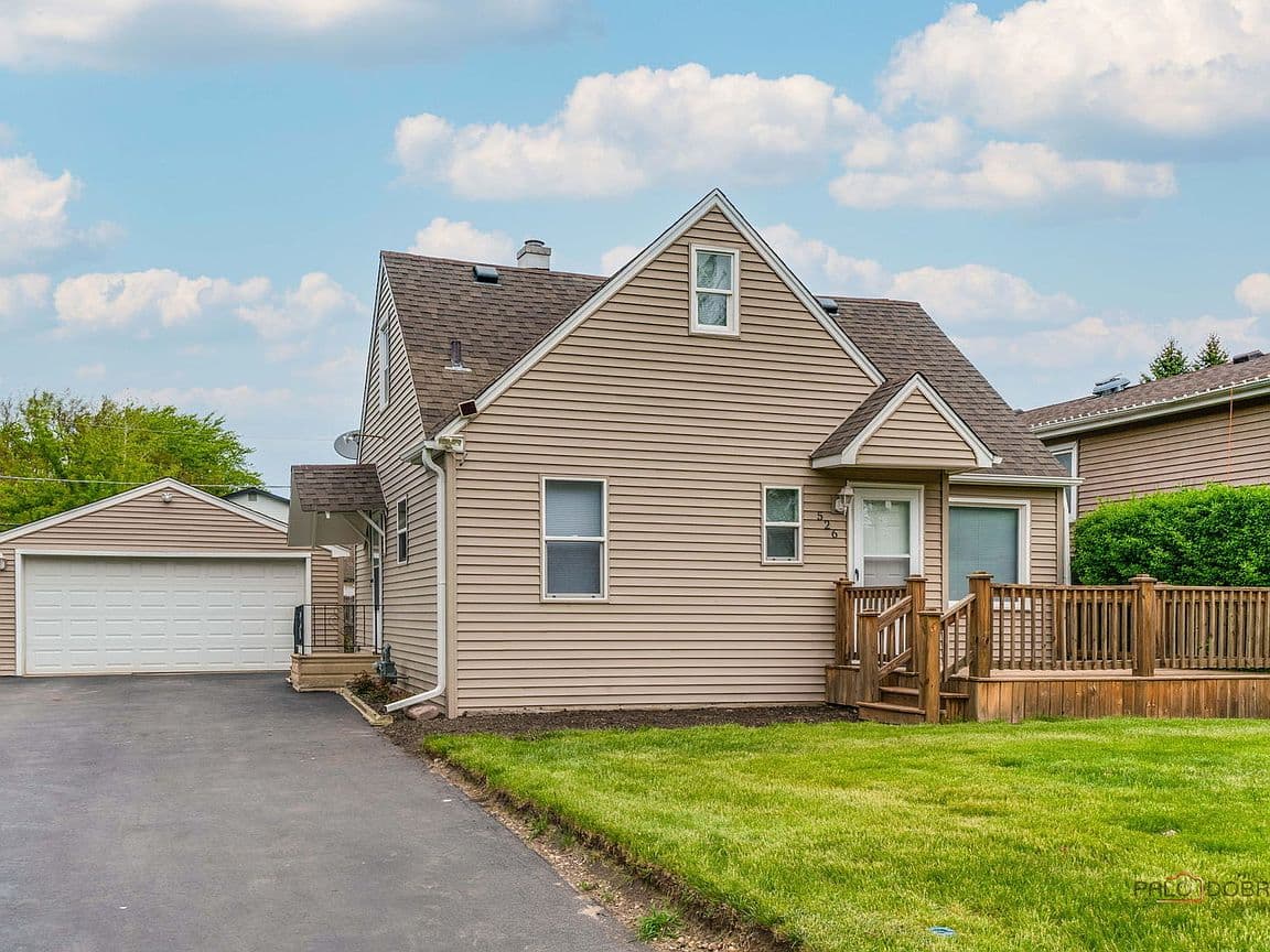 Primary listing photo