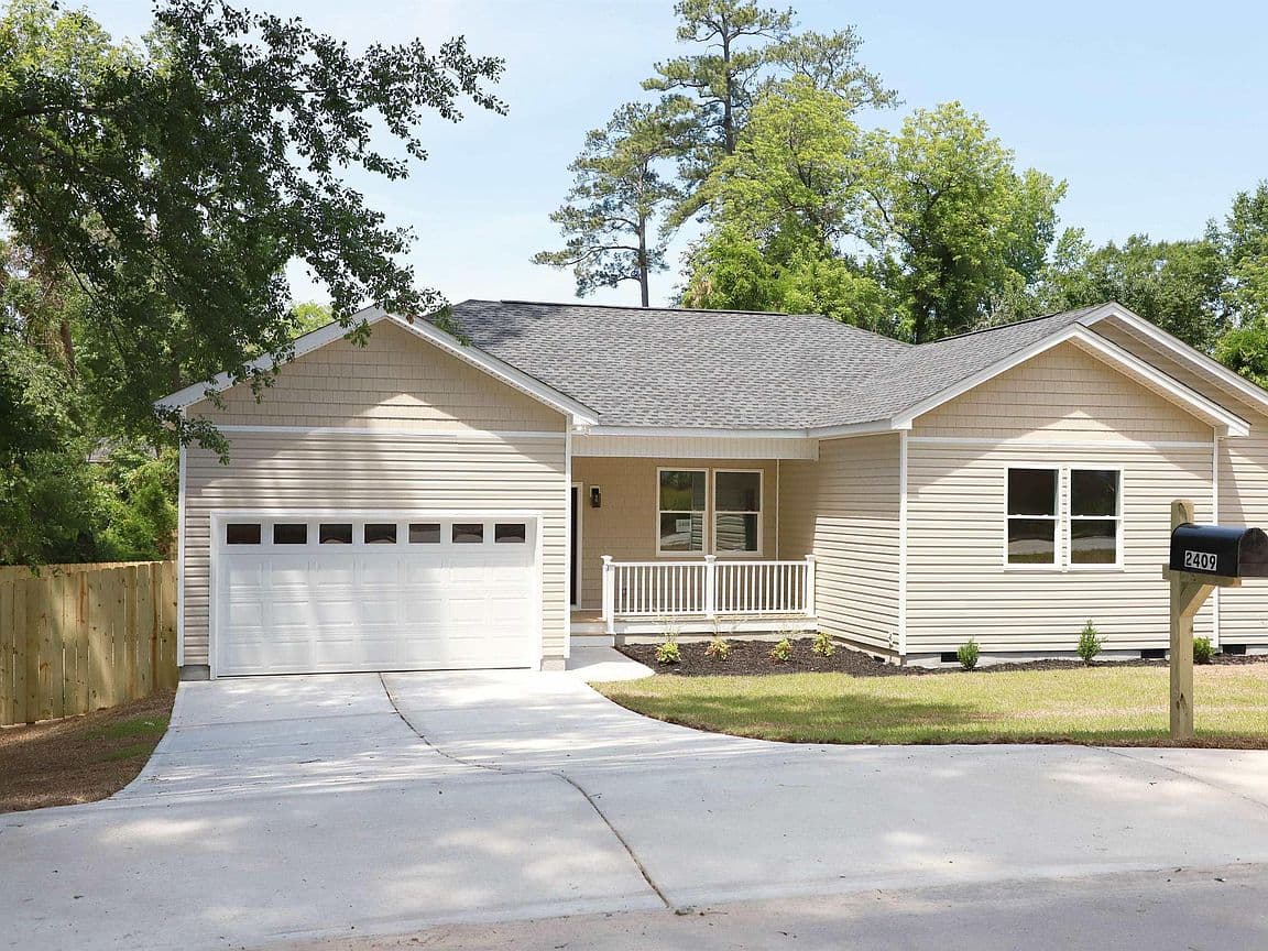 Primary listing photo