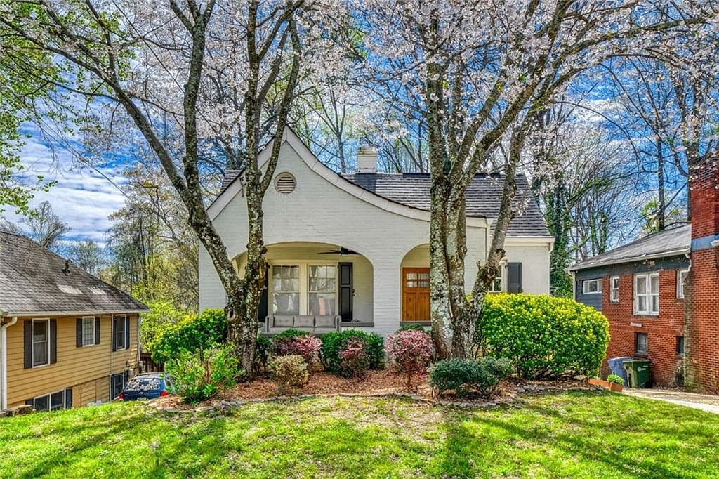 Primary listing photo
