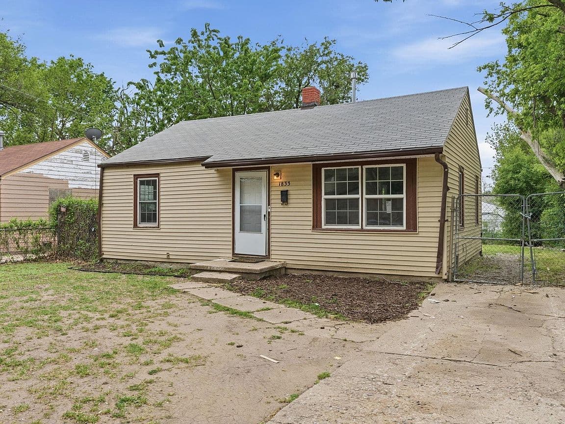 Primary listing photo