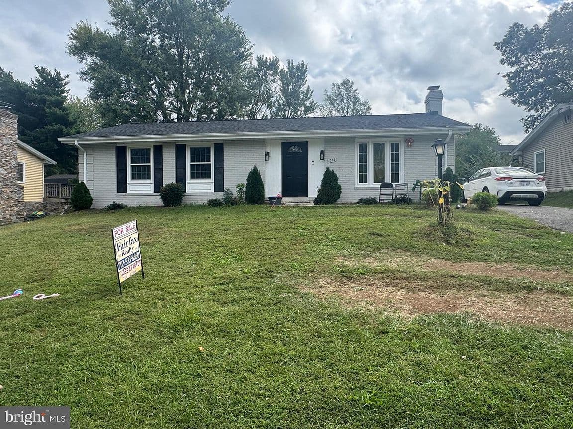 Primary listing photo