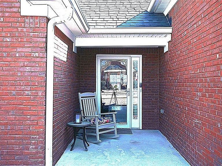 Listing photo 4