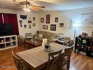 Listing photo 5