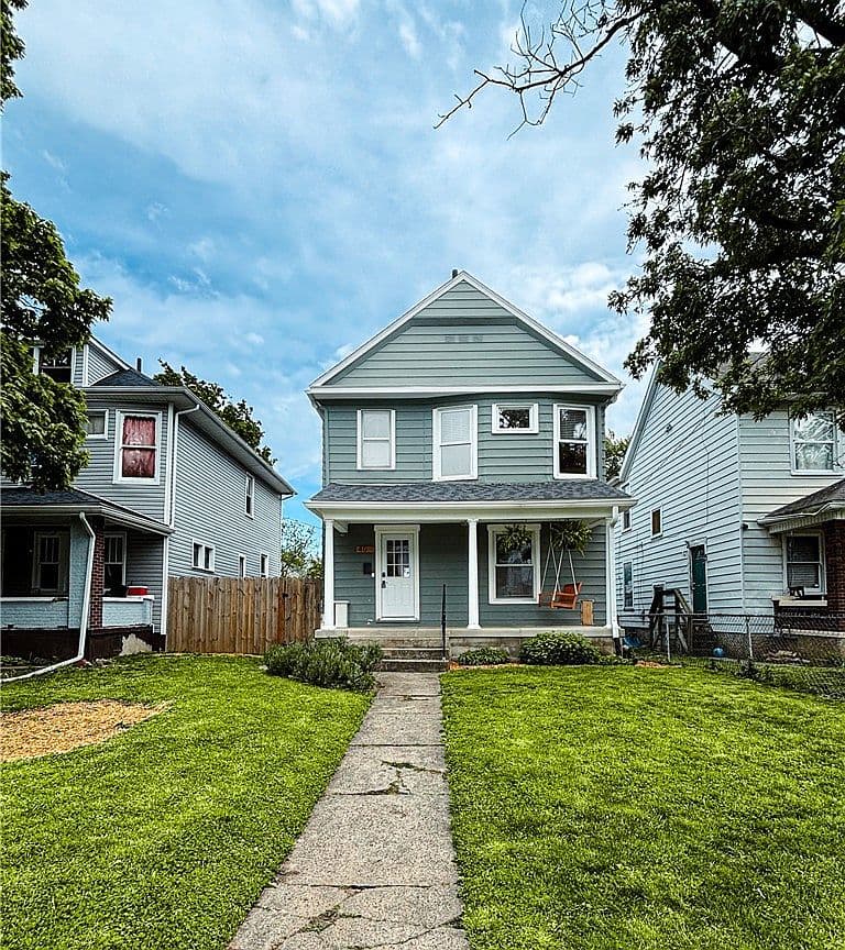 Primary listing photo