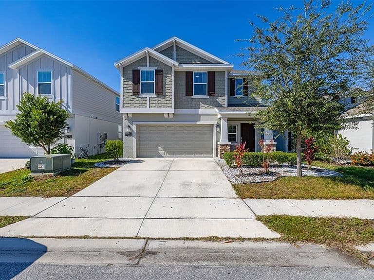 Listing photo 4