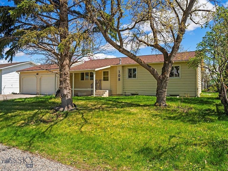 Listing photo 5