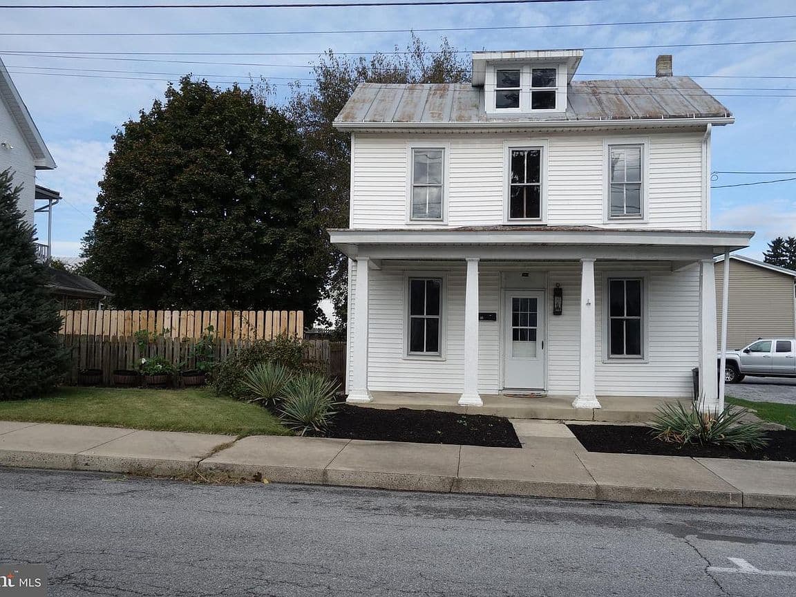 Primary listing photo