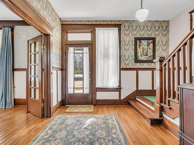 Listing photo 4