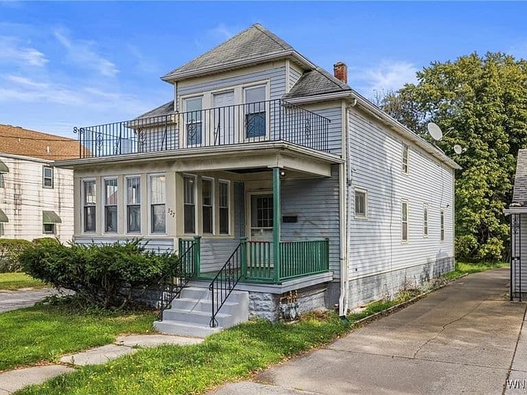 Listing photo 4