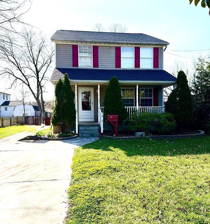 Primary listing photo
