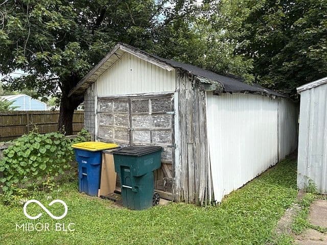 Listing photo 5