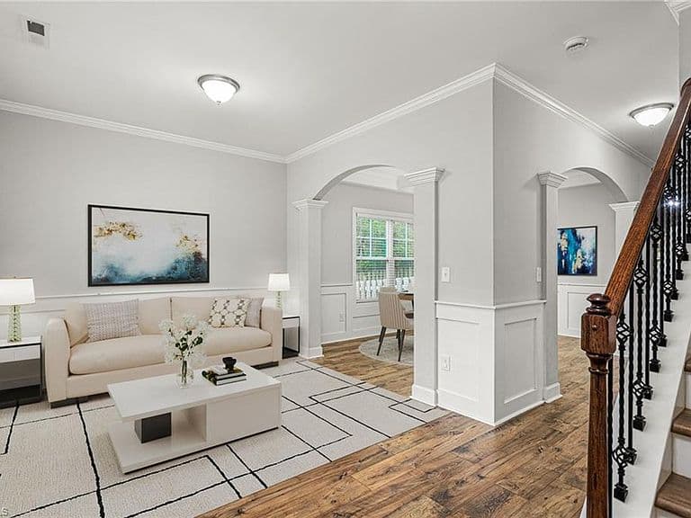 Listing photo 4
