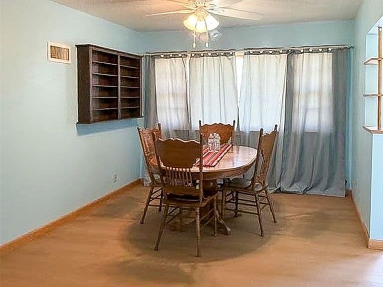 Listing photo 5
