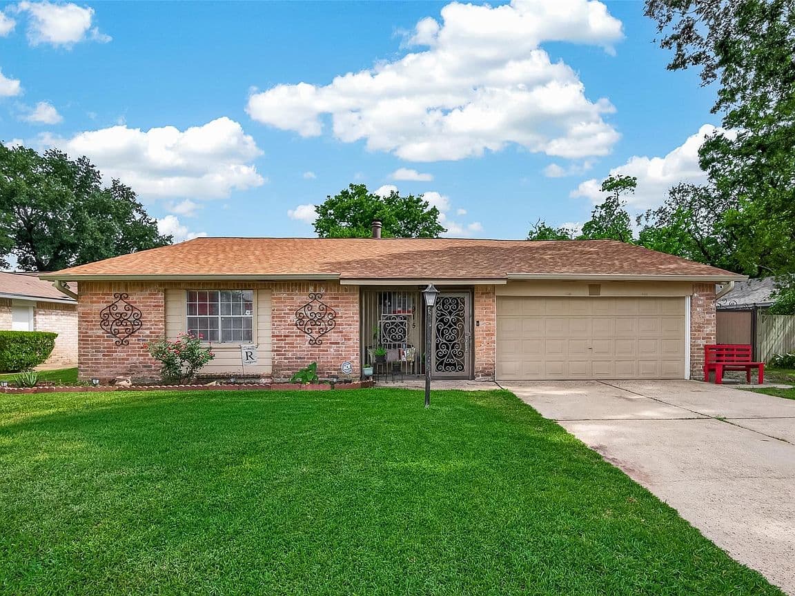 Primary listing photo