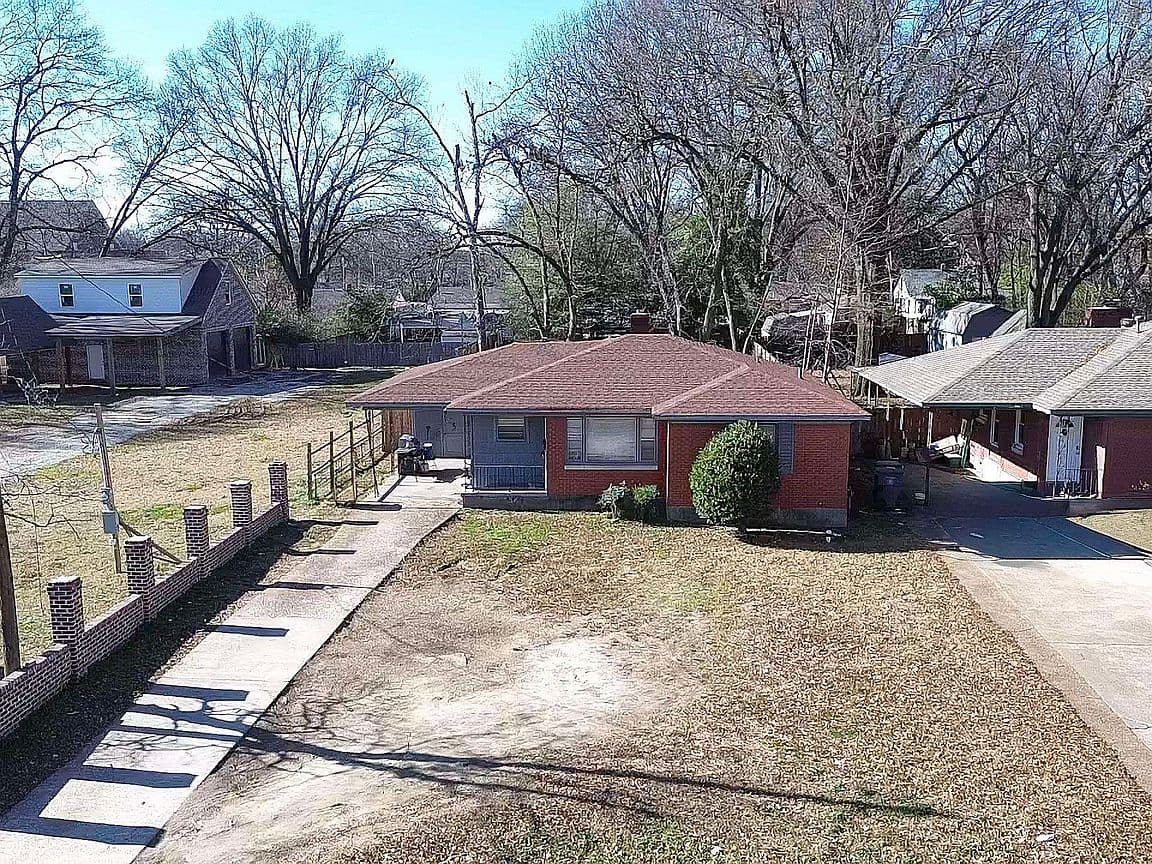 Primary listing photo