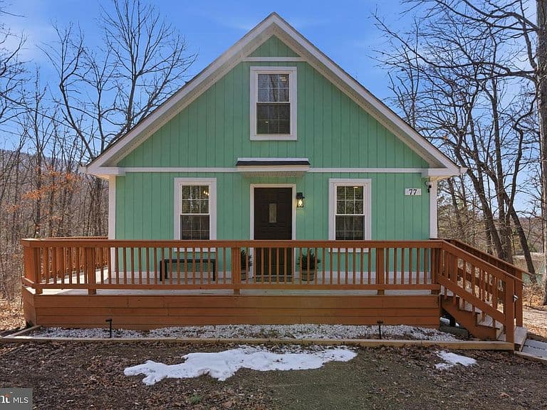Listing photo 2