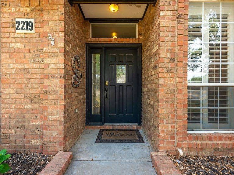 Listing photo 5