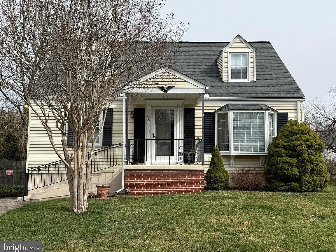 Primary listing photo