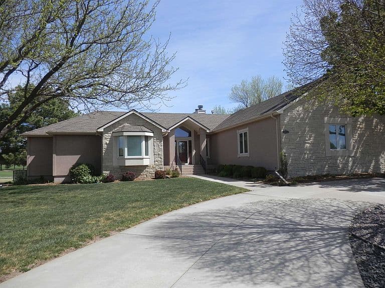 Listing photo