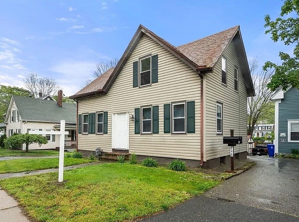 Primary listing photo