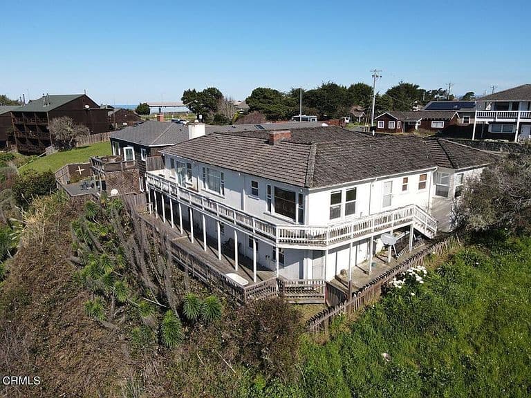 Listing photo 5