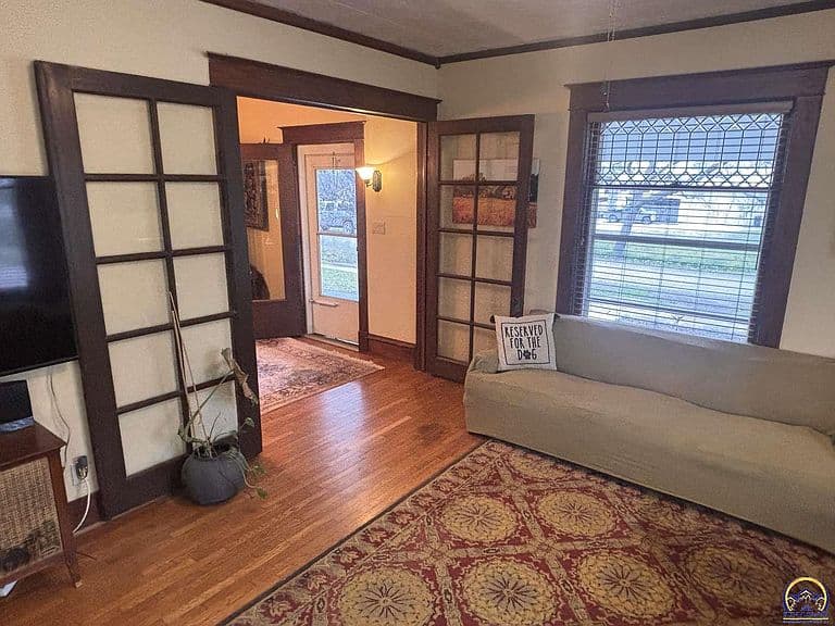Listing photo 4