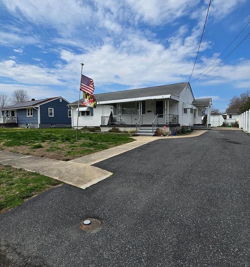 Primary listing photo