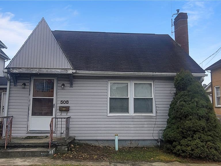 Listing photo 2