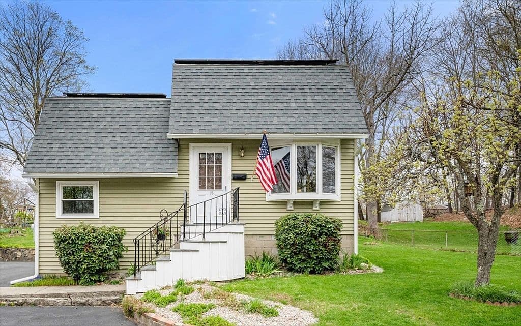 Primary listing photo