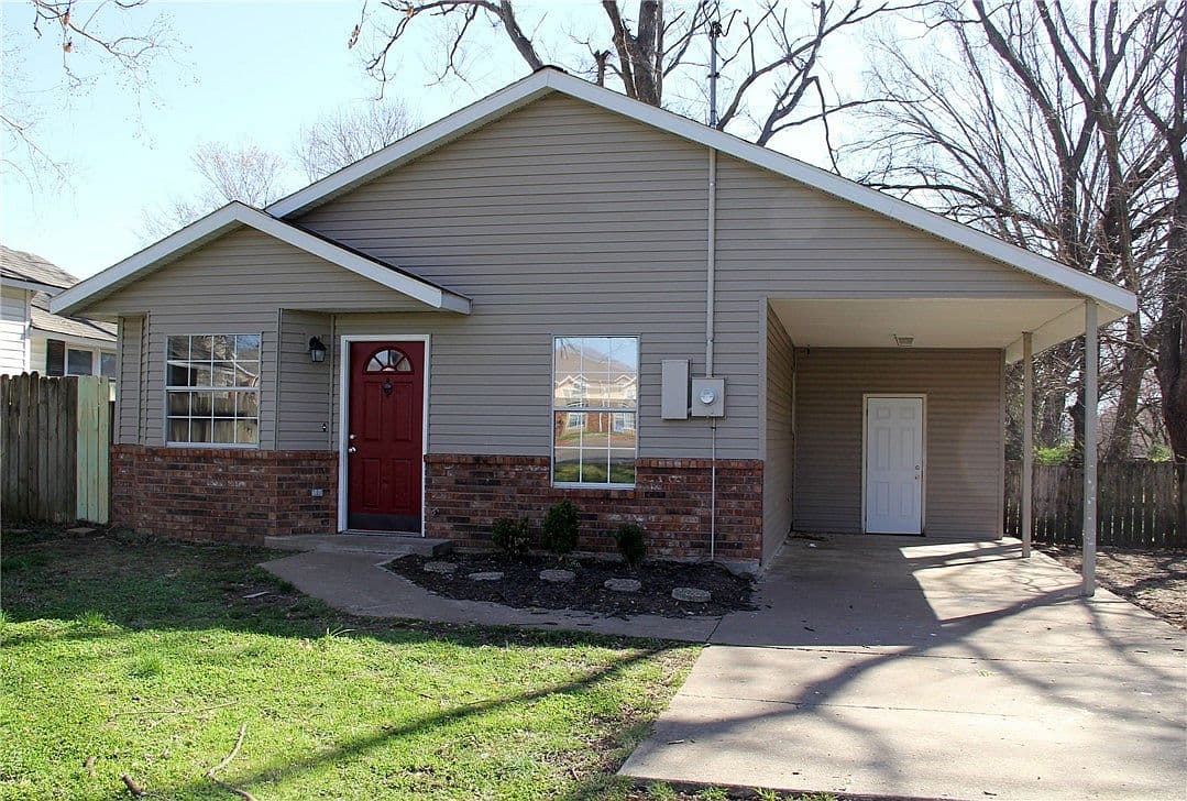 Primary listing photo