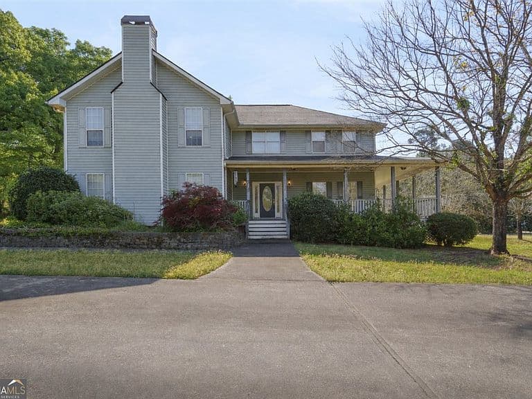 Listing photo 3