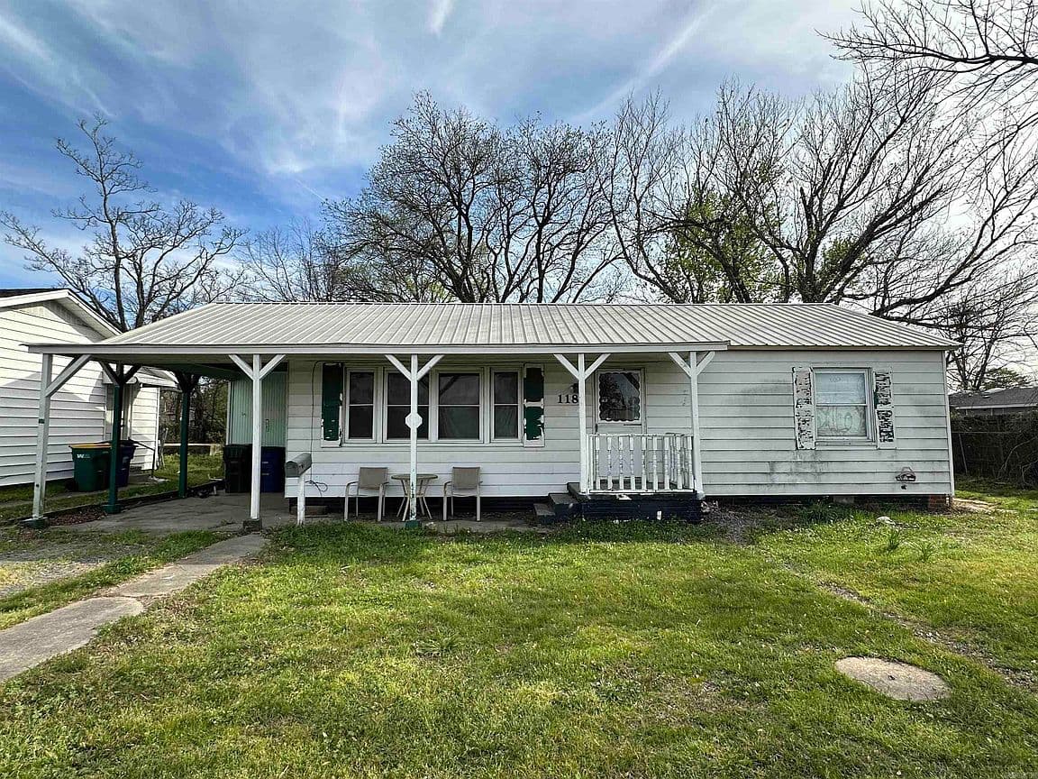 Primary listing photo
